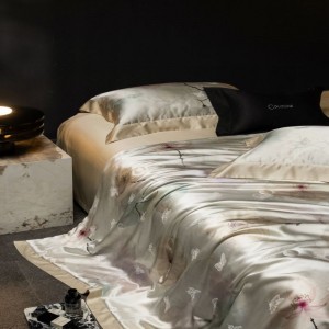 Champagne silk lyocell cotton summer quilt four piece jacquard bed sheets bedding set