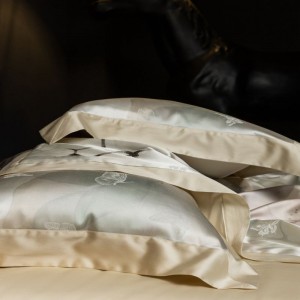 Champagne silk lyocell cotton summer quilt four piece jacquard bed sheets bedding set