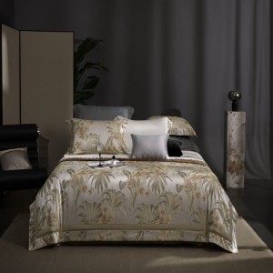 Lyocell yarn-dyed jacquard four piece bedding set with gold quilt cover bed sheets double pillowcases