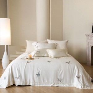 White lyocell embroidery mulberry silk summer quilt bed sheets bedding set