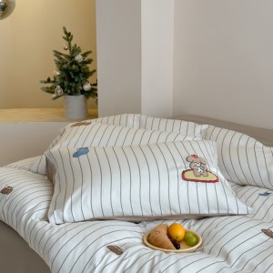 Cute high-end cotton 4-pieces comforter cover 2m/2.2m bed flat sheets soft pillowcase cotton kids’ embroidery bedding set manufacture