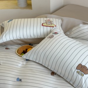 Cute high-end cotton 4-pieces comforter cover 2m/2.2m bed flat sheets soft pillowcase cotton kids’ embroidery bedding set manufacture