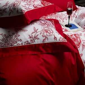 Hot-selling 4-pieces textile floral printing 2m/2.2m bedsheet flat sheets 1.8m red quilt cover cotton bedding set manufacture
