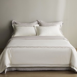 Simple style solid home textile cotton bed linen green duvet quilt comforter cover bedding set wholesaler