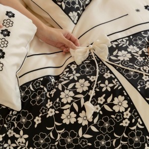 Hot Sale Digital Printing Quilt Cover Pillowcase Set 4 Pieces Black Duvet Cover 100S Cotton Bedding Set for Hotel Home