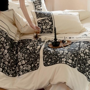 Hot Sale Digital Printing Quilt Cover Pillowcase Set 4 Pieces Black Duvet Cover 100S Cotton Bedding Set for Hotel Home