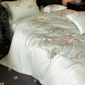 High Quality 100S Australia Cotton Duvet Sheet Set 1 Duvet Cover and 2 Pillow Shams Green Embroidery King US Size 300TC Portable and Folded Features