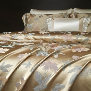 Luxury Natural Mulberry Silk Home Textile Gold Yarn-Dyed Jacquard Floral Duvet Cover Cozy Skin-Friendly Bed Sheets 4PCS Sabanas Bed Linen Bedding Set Wholesale