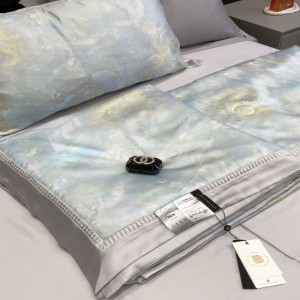 Light blue summer quilt lyocell digital printing bedding set with double pillowcases bed sheets