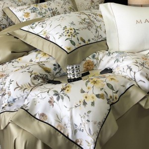 Light luxury senior lyocell cotton bed linen exquisite king size house printing comforter cover green bedroom bedding set wholesaler