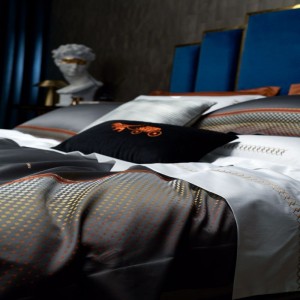 High Luxury 700tc Egyptian Cotton Home Textile Yarn-Dyed Jacquard Duvet Cover Super Soft Bed Sheets 4PCS Bedding Set