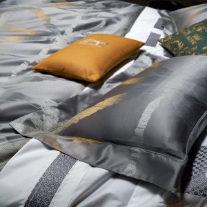 Custom Home Textile Luxury 100 Egyptian Cotton Yarn-Dyed Jacquard 4-Piece Bed Sets Satin/Sateen Silky Bed Sheet Set Collection Duvet Cover Sets Bedding Set