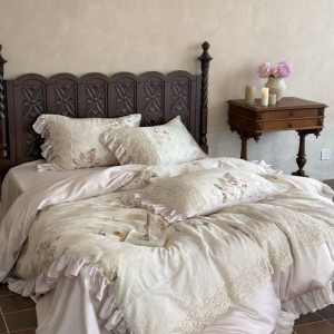 Pink lyocell digital printing lace embroidery duvet cover bed sheets ODM/OEM bedding set