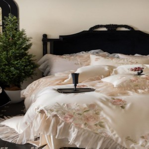 Champagne 60S Lyocell Plant Floral Embroidered Lace Zipper Quilt Duvet Cover King Bed Sheets Bedding Set