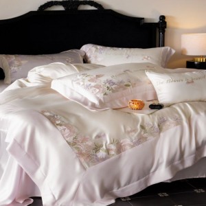 Luxury Pink Floral Embroidery Comforter Quilt Duvet Cover With 2 Pillowcases Bed Sheet Lyocell Bedding Set