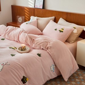 Warm fleece 4-pieces home textile towel embroidery duvet cover ruffles pillow shams pink flat sheets queen size bedding set