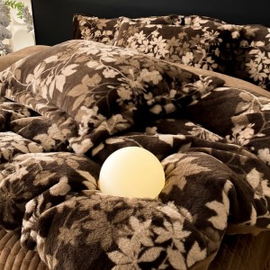 Hot selling rabbit fleece 4-pieces home textile brown coverlets printing bedsheets simple style bed linen bedding set wholesaler