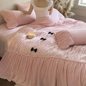 Exquisite pink pillowcase soft 200*230cm velvet quilt cover queen size hotel home textile milk velvet bedding set manufacturer