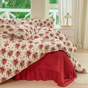 High gram weight fluffy pillowcases 2/2.3m adult coverlets red printed pillow shams milk fleece 4-piece bedding set manufacture