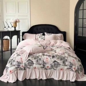 Winter warm pink comforter duvet cover printing pillowslip milk velvet coverlets ruffles bedding set