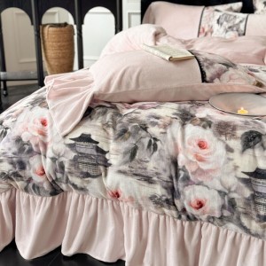 Winter warm pink comforter duvet cover printing pillowslip milk velvet coverlets ruffles bedding set