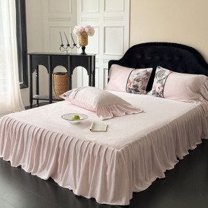 Winter warm pink comforter duvet cover printing pillowslip milk velvet coverlets ruffles bedding set