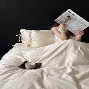 100S Long Staple Cotton 3D Jacquard Duvet Cover White Pillowcases Bed Sheets Four Piece Bedding Set