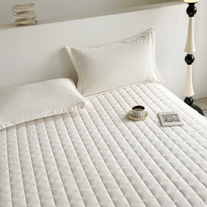 Winter Solid Color Milk Velvet Home Textiles 3 PCS Fitted Sheets Bedding Set Wholesaler