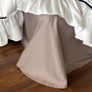 Premium quality 100s long staple cotton grey duvet cover digital printing lace bedding set supplier