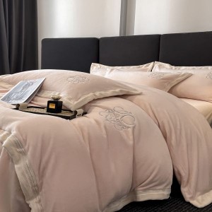 High-weight milk velvet floral plant embroidered duvet cover pink bed sheets 4pcs bedding set