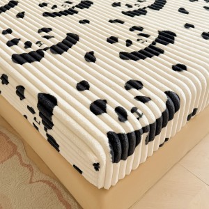 Cartoon panda printing fitted sheets 3pcs black rabbit velvet bed sheet set wholesaler