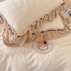 Sanding milk velvet lotus leaf lace quilt cover carved duvet cover bed sheets four-piece bedding set