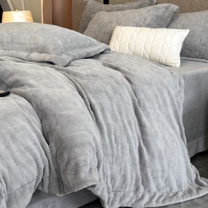 Ultra-high weight solid color plaid jacquard milk velvet 230g velvet gray four-piece bedding set