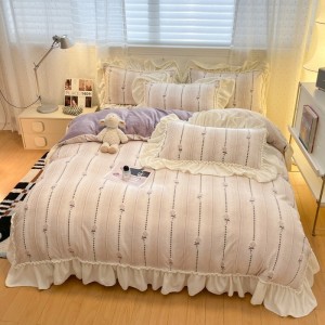 Premium quality purple ruffles 4pcs comforter duvet cover milk velvet bedding set supplier
