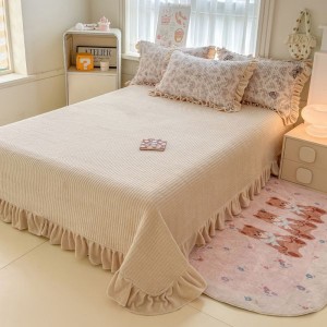 Ultra-high weight milk velvet lace floral print bed cover four-piece bedding set