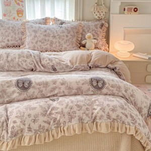 Ultra-high weight milk velvet lace floral print bed cover four-piece bedding set