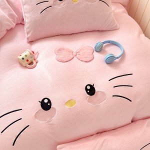 Pink milk velvet appliqué embroidered cartoon four-piece bedding set
