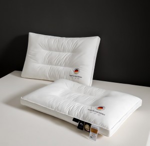 Factory 4 Seasons White Solid Color Home Textiles 100% Polyester Pillow Core Supplier