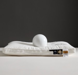 Factory 4 Seasons White Solid Color Home Textiles 100% Polyester Pillow Core Supplier