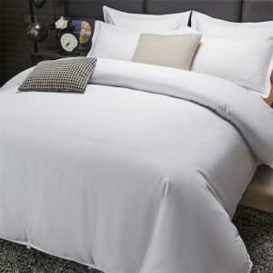 New Arrival Five-star Hotel Solid Color Duvet Quilt Cover Bed Sheets Hotel 4PCS Microfiber Polyester Bedding Set