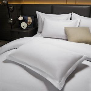 New Arrival Five-star Hotel Solid Color Duvet Quilt Cover Bed Sheets Hotel 4PCS Microfiber Polyester Bedding Set