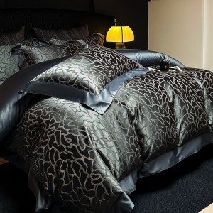 Elegant design full size jacquard adult pillowcases luxury 100% cotton sateen grey comforter cover bedding set supplier