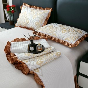 2025 new knitted cotton home textile multi-purpose quilt cover four-piece bedding set