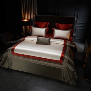High class red silk and 100s long-staple cotton embroidery bedding set