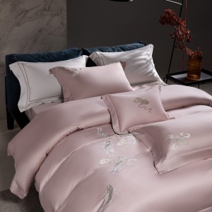 High End Chine Style 100S Lyocell Cotton Embroidery 4PCS Home Textiles Pink Sanding Bedding Set Supplier
