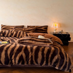 High gram weight brown printing 4pcs milk velvet comforter duvet bedding set wholesaler