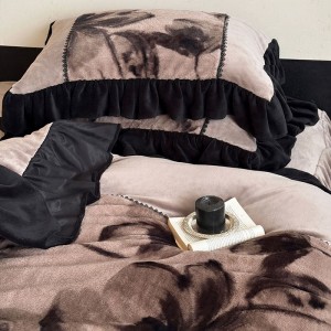 High quality black ruffles home hotel textiles printing milk velvet bedding set supplier