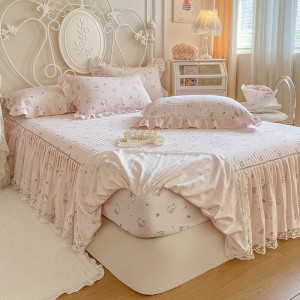 Customized 4 pcs home hotel textiles colored double coverlets bed skirt bedspread set manufacture