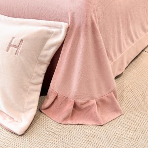 winter warm pink 4pcs home hotel textiles solid color duvet cover embroiled bedding set
