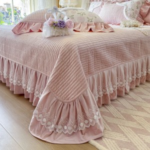 Winter warm baby velvet home textiles 4pcs comforter duvet cover lace printing bedding set